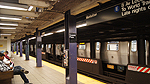 I väntan på Manhattan bound E-train Foto nr 51