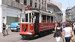 Gammal spårvagn som trafikerar avenyn İstiklal i Beyo?lu, "nya stan" Foto nr 31